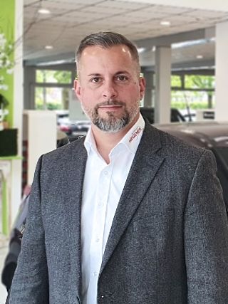 Eric Völkner-Müller  / Abteilung Verkauf